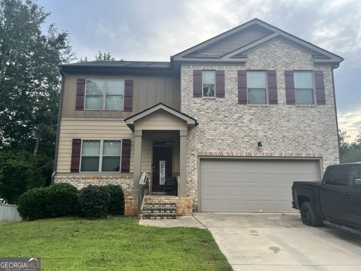 This spacious 5-bedroom, 3-bathroom home built in 2019 is ready for YOU! With new carpet & a little touch up paint, all it needs is a little sweat equity to become your dream home! Plus, the unfinished walkout basement offers tons of potential for extra living space. This one won't last long! Contact me today to schedule a tour or get more details.