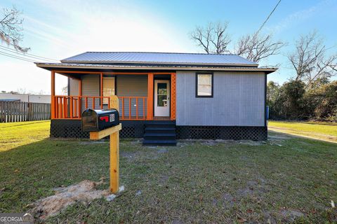 108 Perry LN Valdosta GA 31601