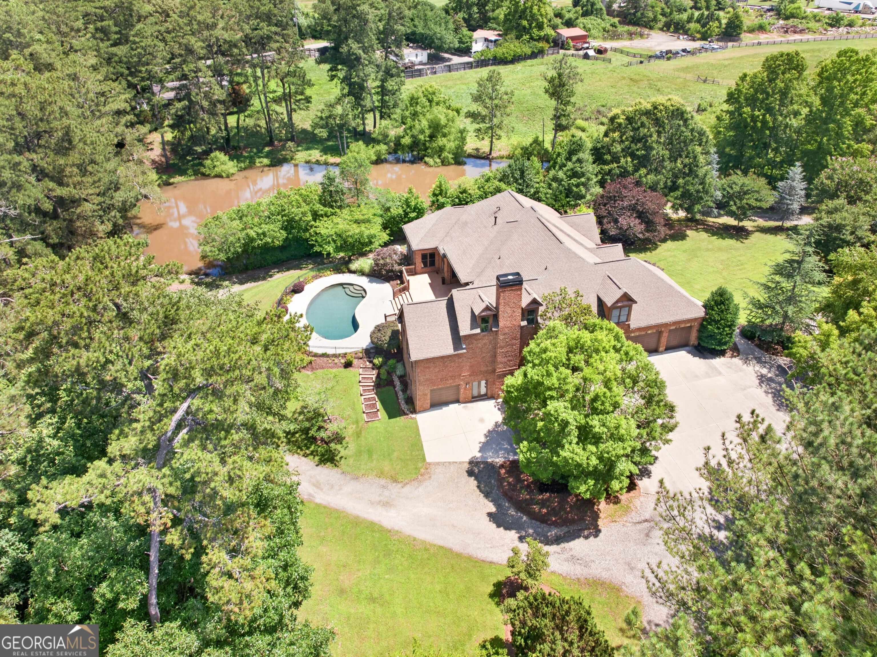 3505 Watson RD