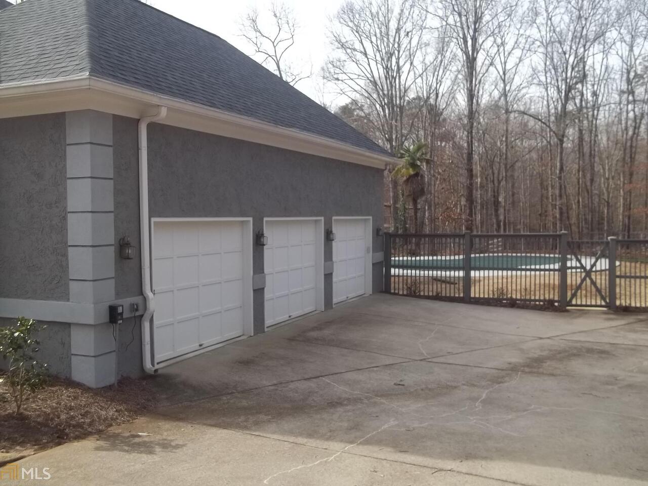 Southern Trace - Residential