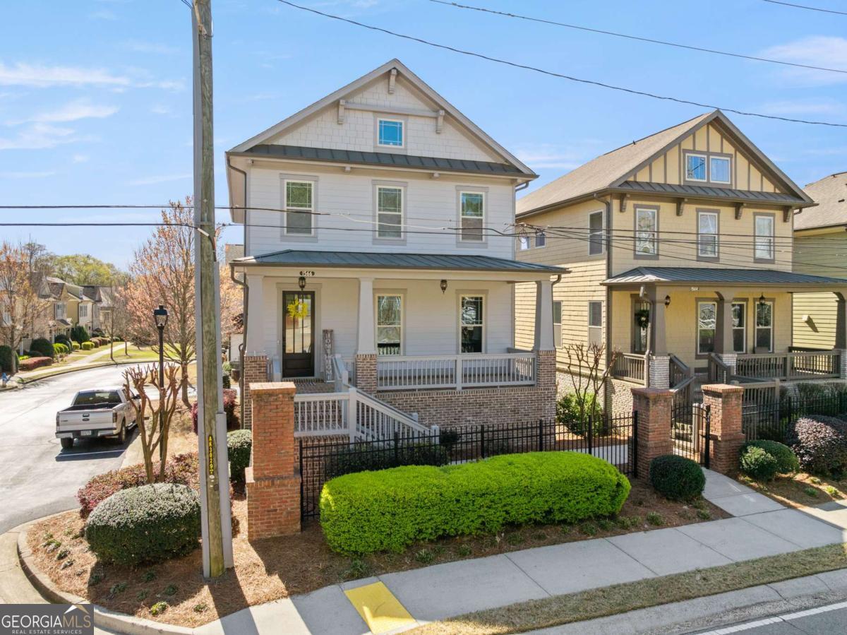 1566 Roswell ST SE