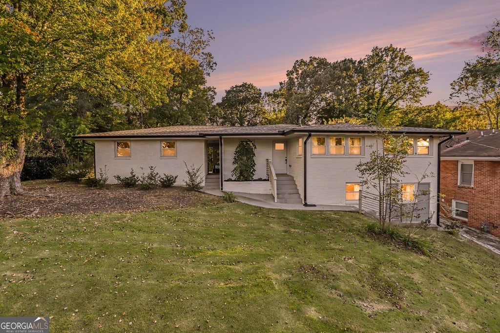 Photo of 1500 Ezra Church Drive NW, Atlanta, GA 30314 (MLS # 10878664)