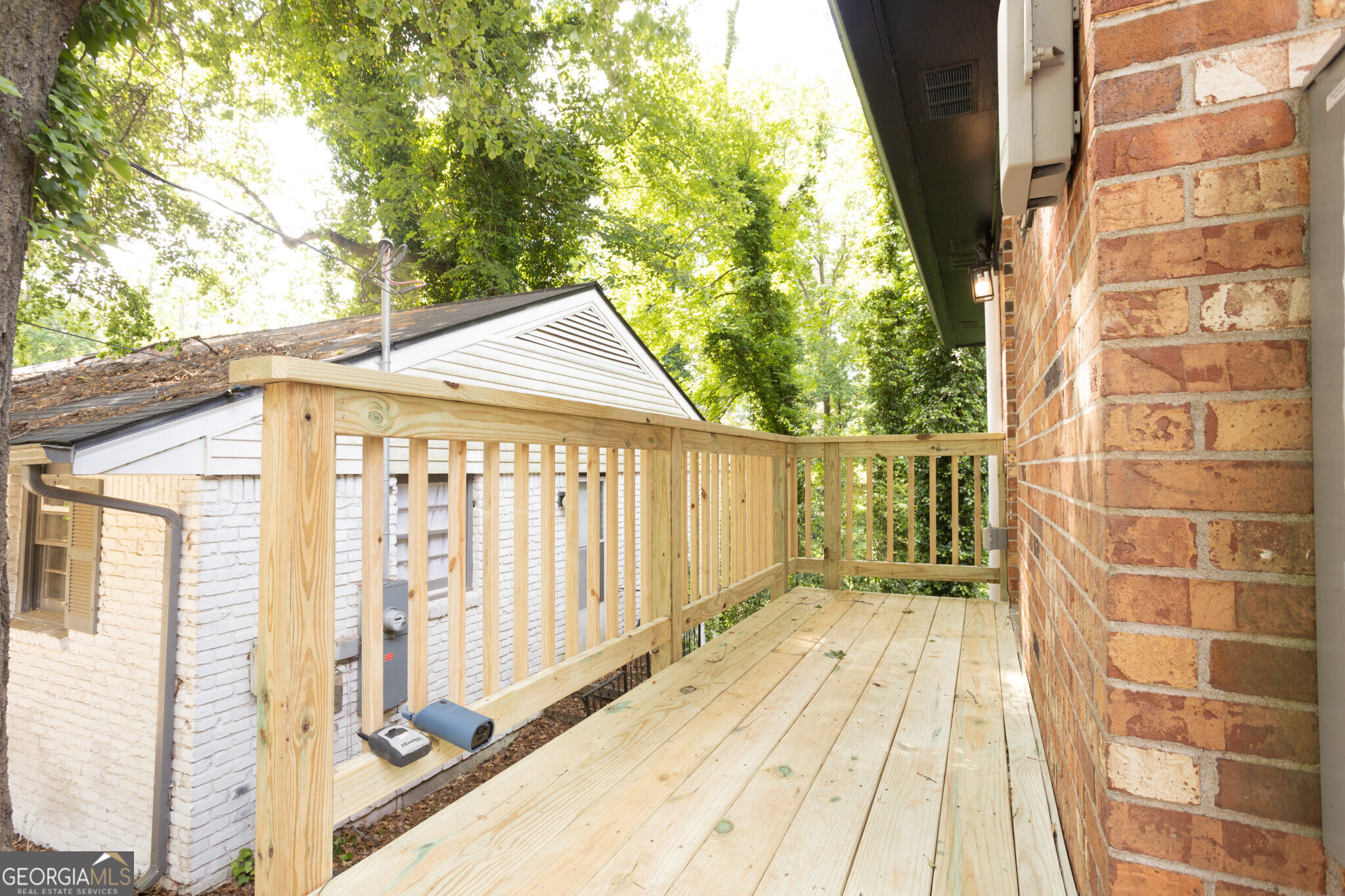 2374 Jefferson TER