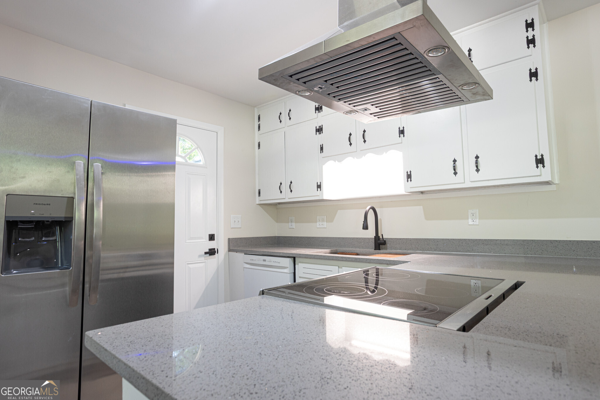 2374 Jefferson TER