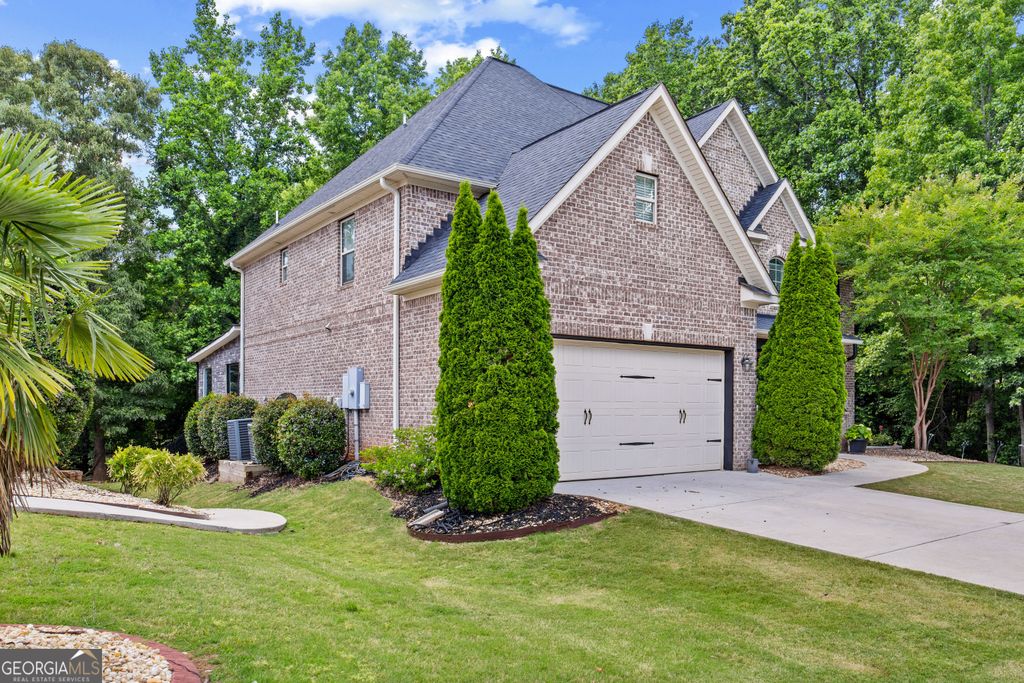Photo of 319 Langshire Drive, McDonough, GA 30253 (MLS # 10740161)