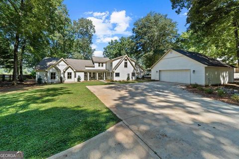 136 N Hidden Lake DR Eatonton GA 31024