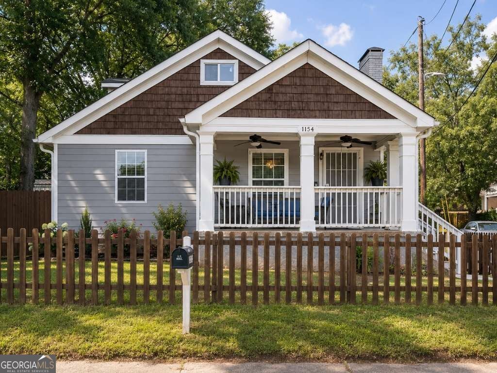 Photo of 1154 Oakland Ln LN SW, Atlanta, GA 30310 (MLS # 10877549)