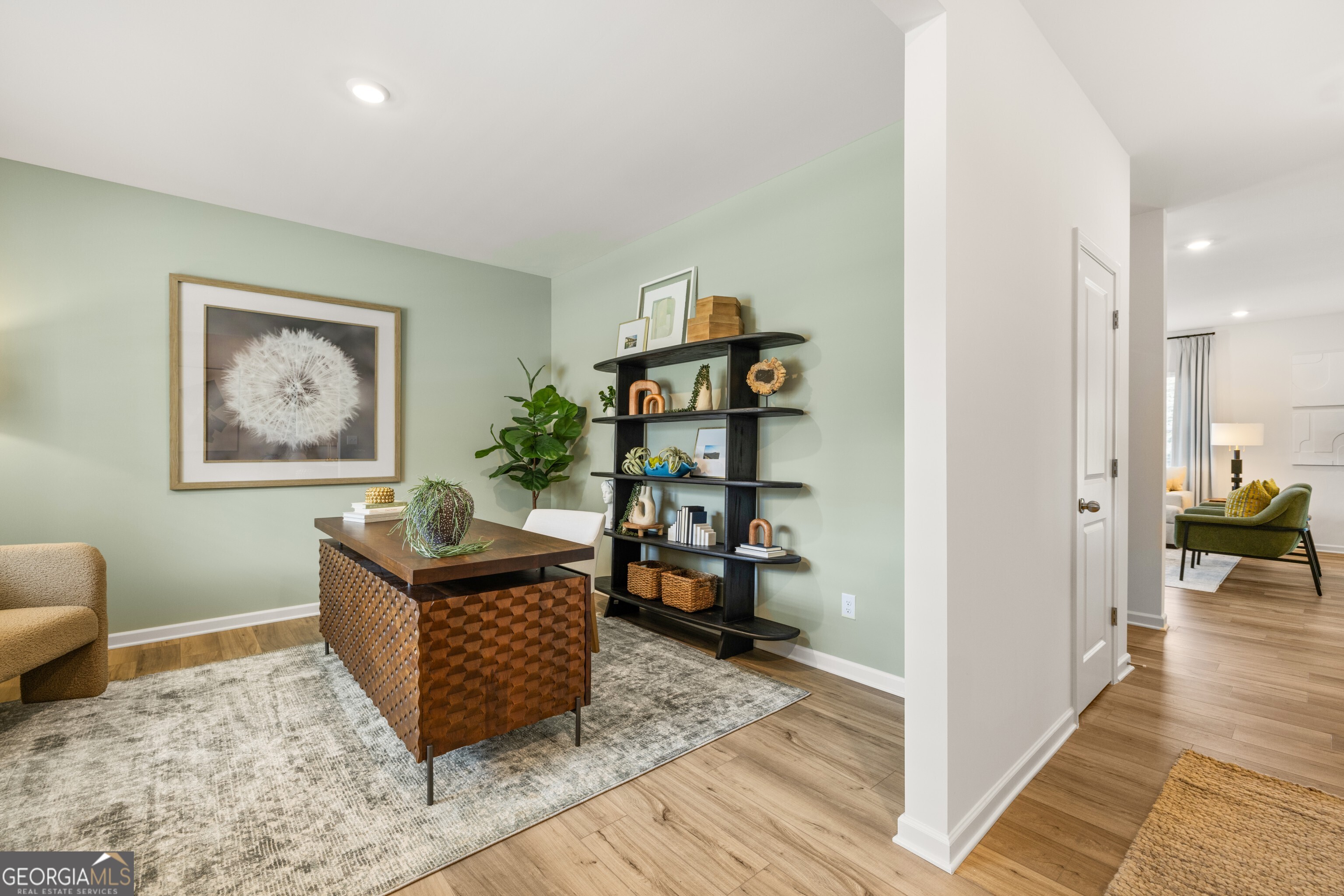 465 Madison Lakeview DR