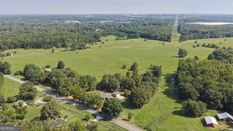 Photo of 304 Palmetto Tyrone Road, Newnan, GA 30265 (MLS # 10848118)