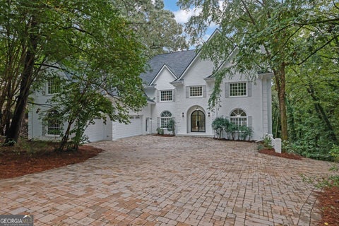 Photo of 260 Cameron Ridge Drive NW, Atlanta, GA 30328 (MLS # 10868204)