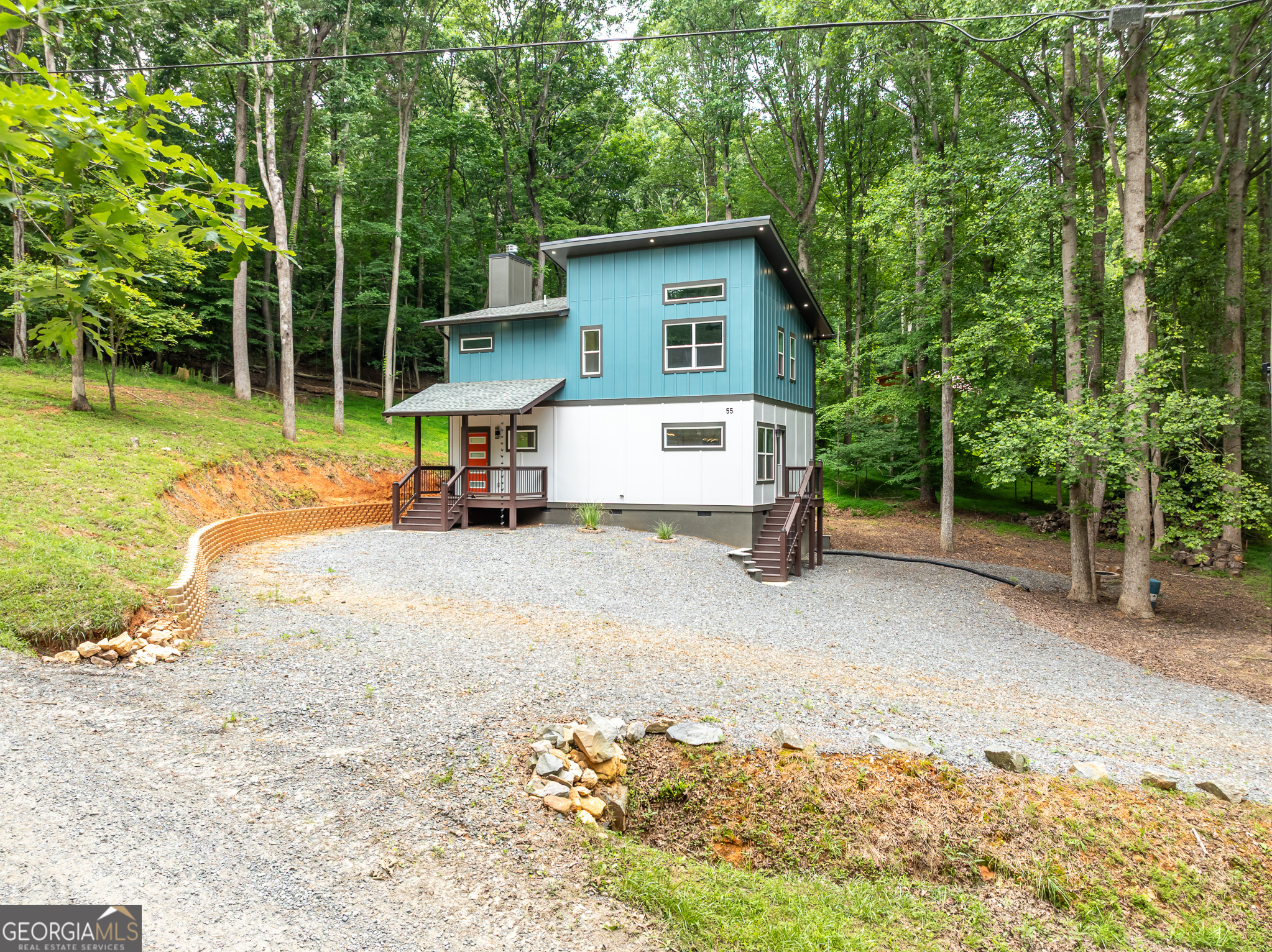 55 Elmwood CIR
