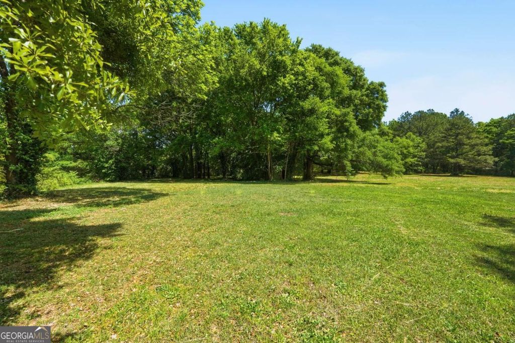 Photo of 102 Jackson Drive SE, Adairsville, GA 30121 (MLS # 10738799)