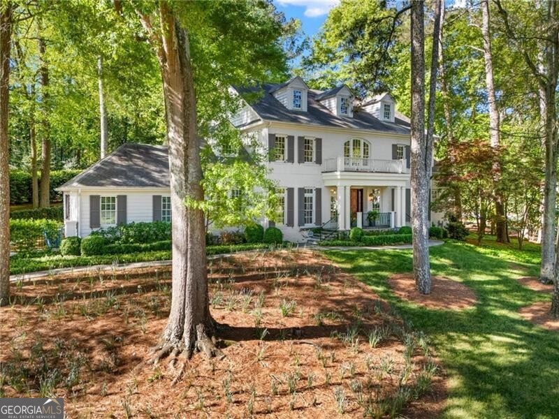 2591 Hyde Manor DR NW