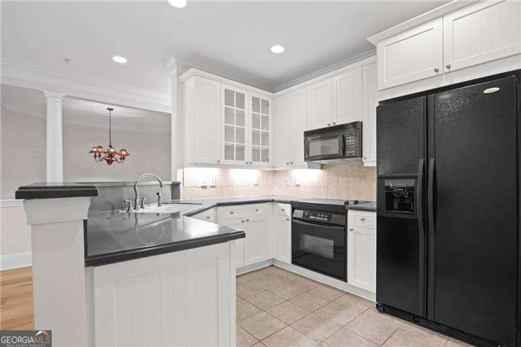 Photo of 4100 Paces Walk SE #3203, Atlanta, GA 30339 (MLS # 10740959)