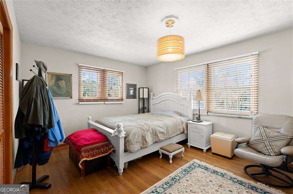 Hamby Christopher - Residential