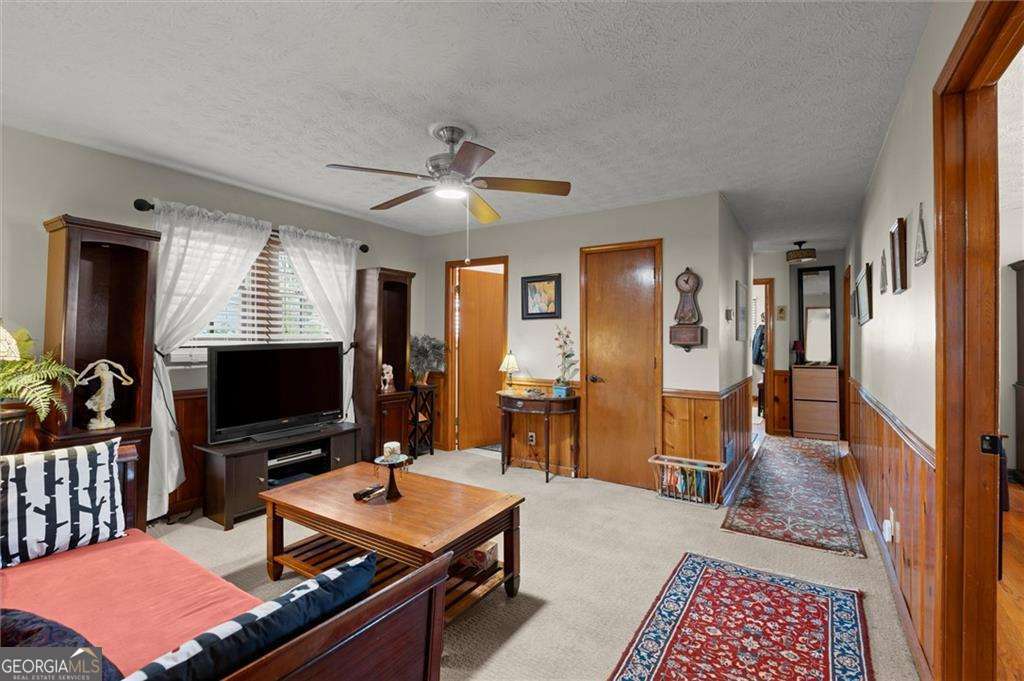 Hamby Christopher - Residential