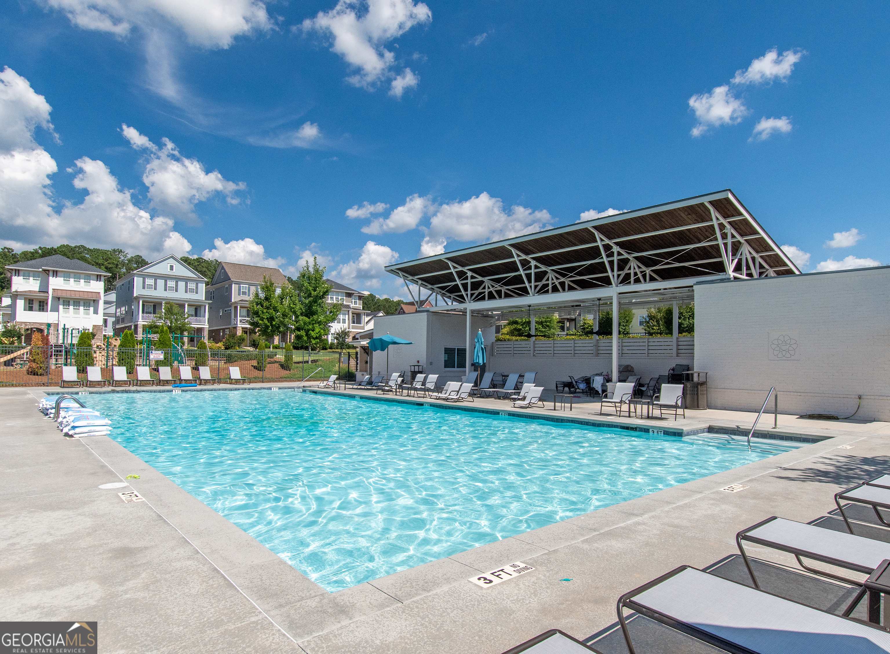 Peachtree City, Georgia 30269, United States, 5 Bedrooms Bedrooms, ,4 BathroomsBathrooms,Residential,Active,168893