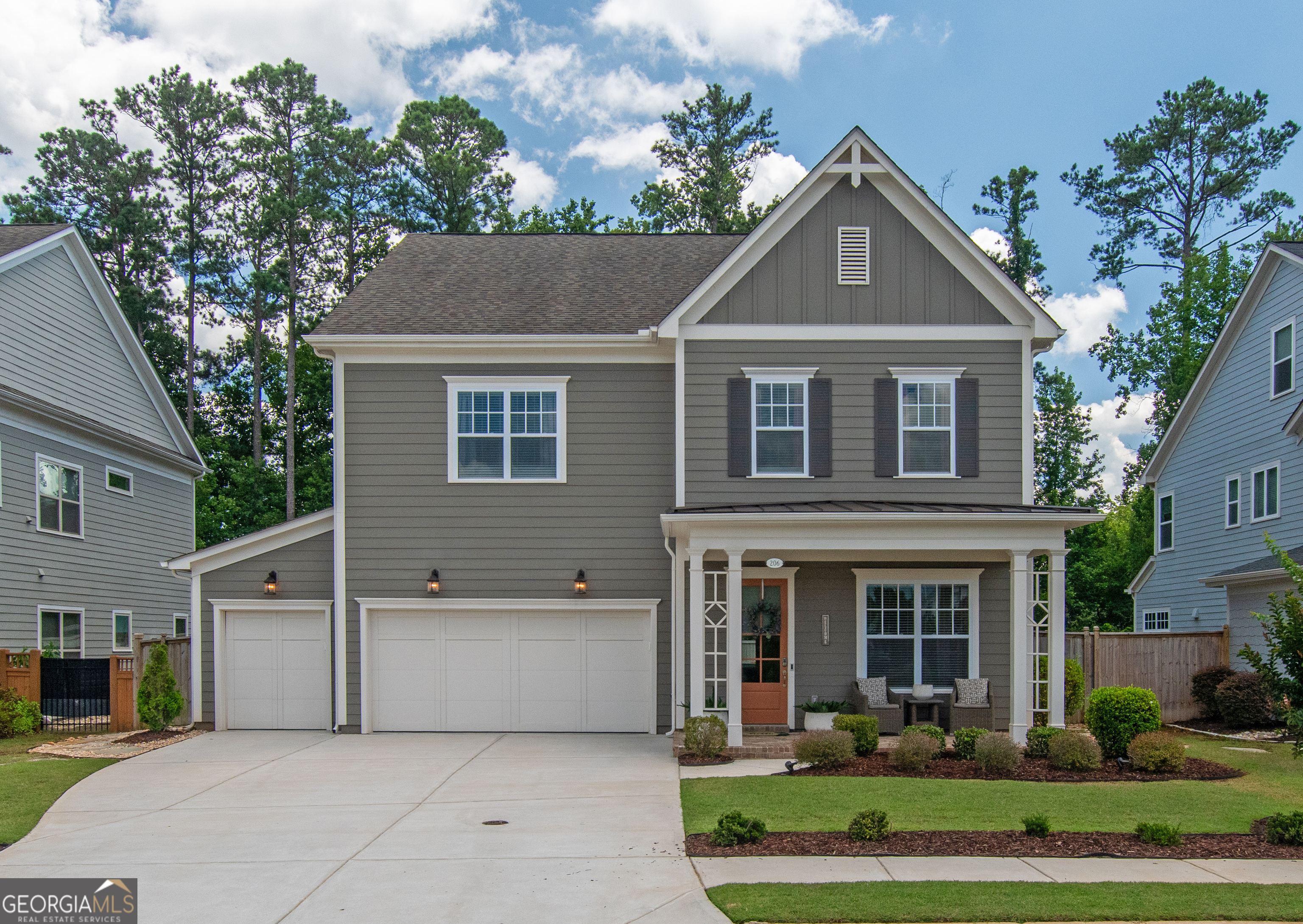 206 Bandon WAY