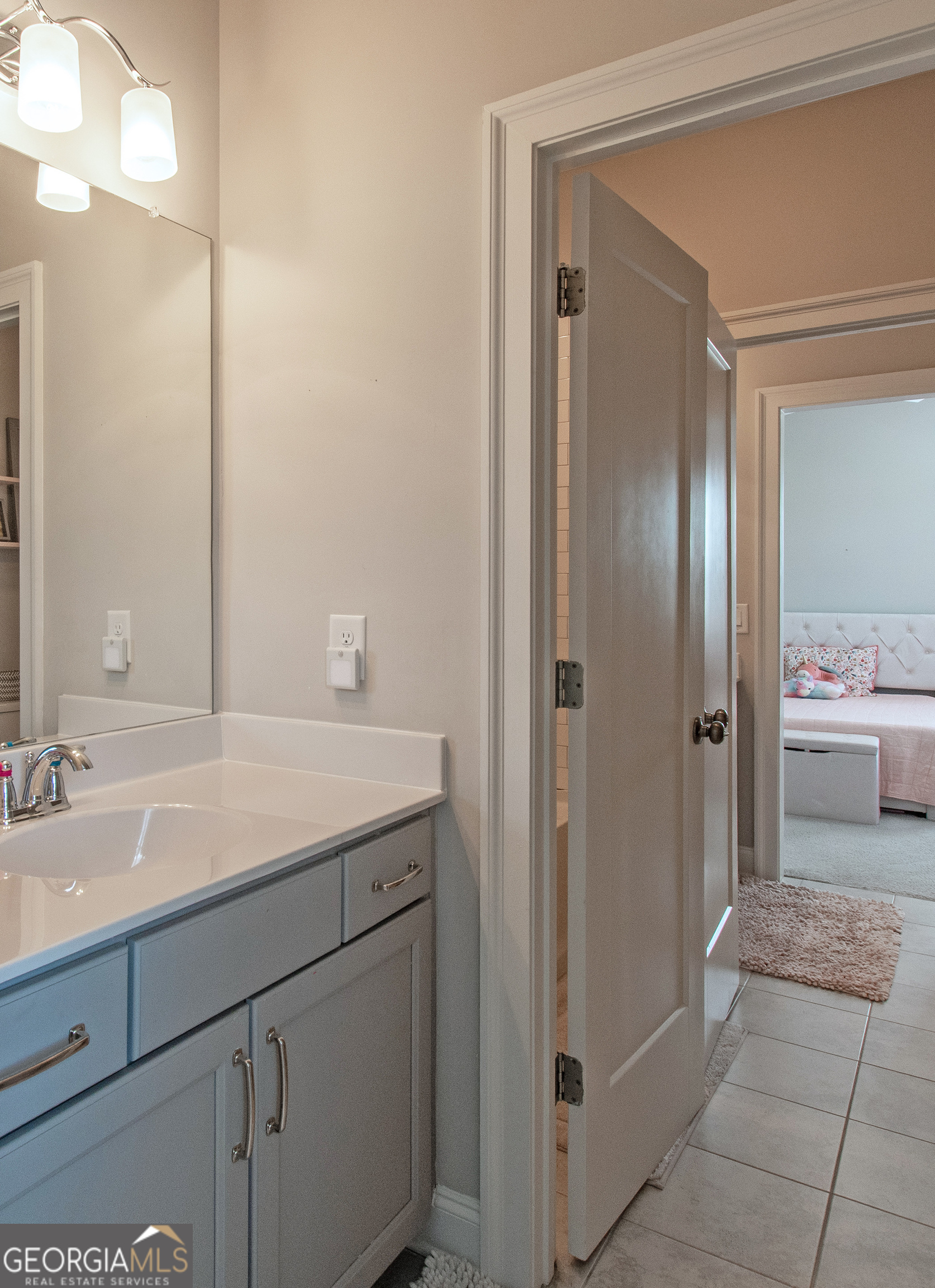 Peachtree City, Georgia 30269, United States, 5 Bedrooms Bedrooms, ,4 BathroomsBathrooms,Residential,Active,168893