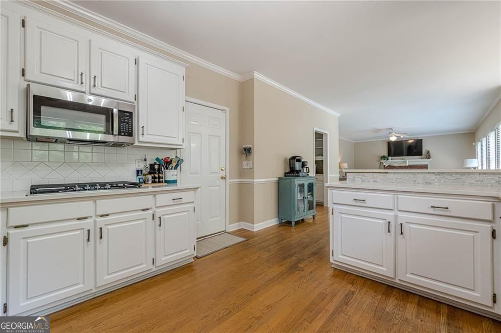 1765 Pinetree Pass LN SW