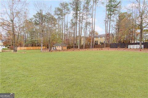 A home in Powder Springs