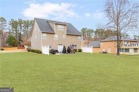 A home in Powder Springs