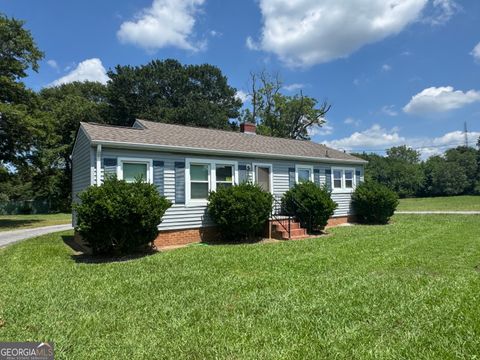 875 Benson ST Hartwell GA 30643