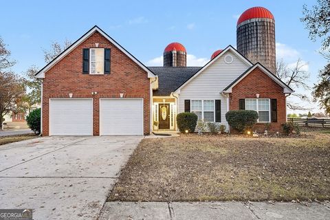 Photo of 10 Dairyland Drive, Covington, GA 30016 (MLS # 10657635)