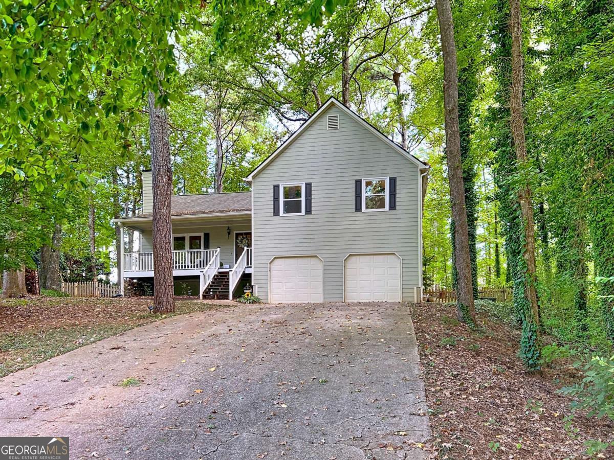 226 MICHAEL CT