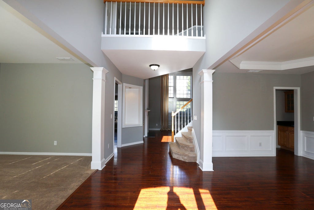 Photo of 329 Coddington Court, Suwanee, GA 30024 (MLS # 10839840)