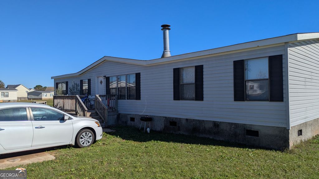 Photo of 110 Crestmont Court, Byron, GA 31008 (MLS # 10775236)