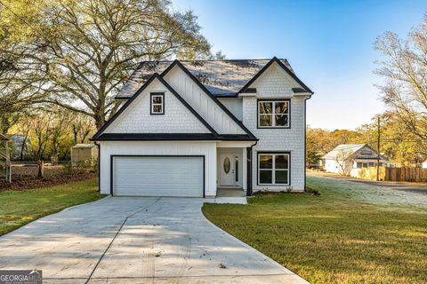 142 Arnco 3rd ST Newnan GA 30263