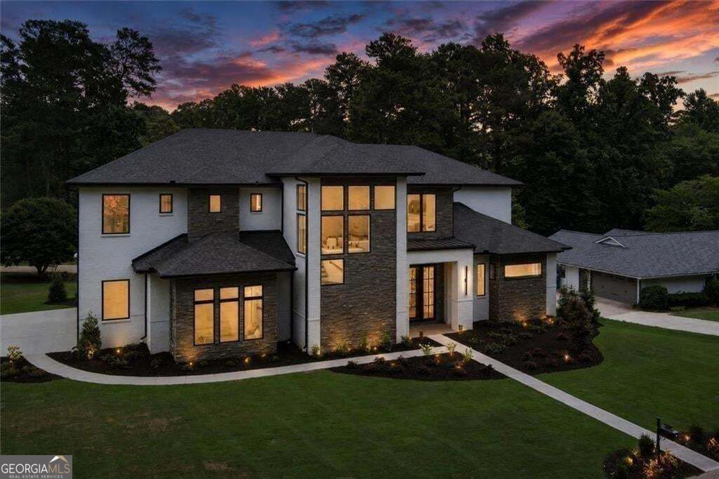 3467 Clubland DR