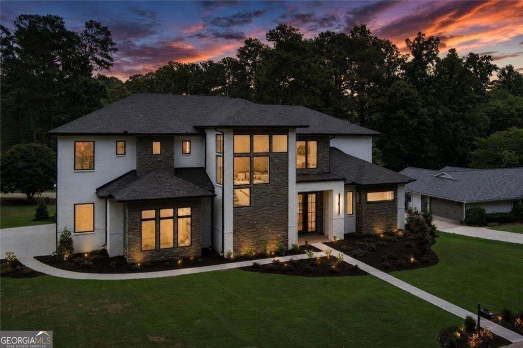 3467 Clubland DR