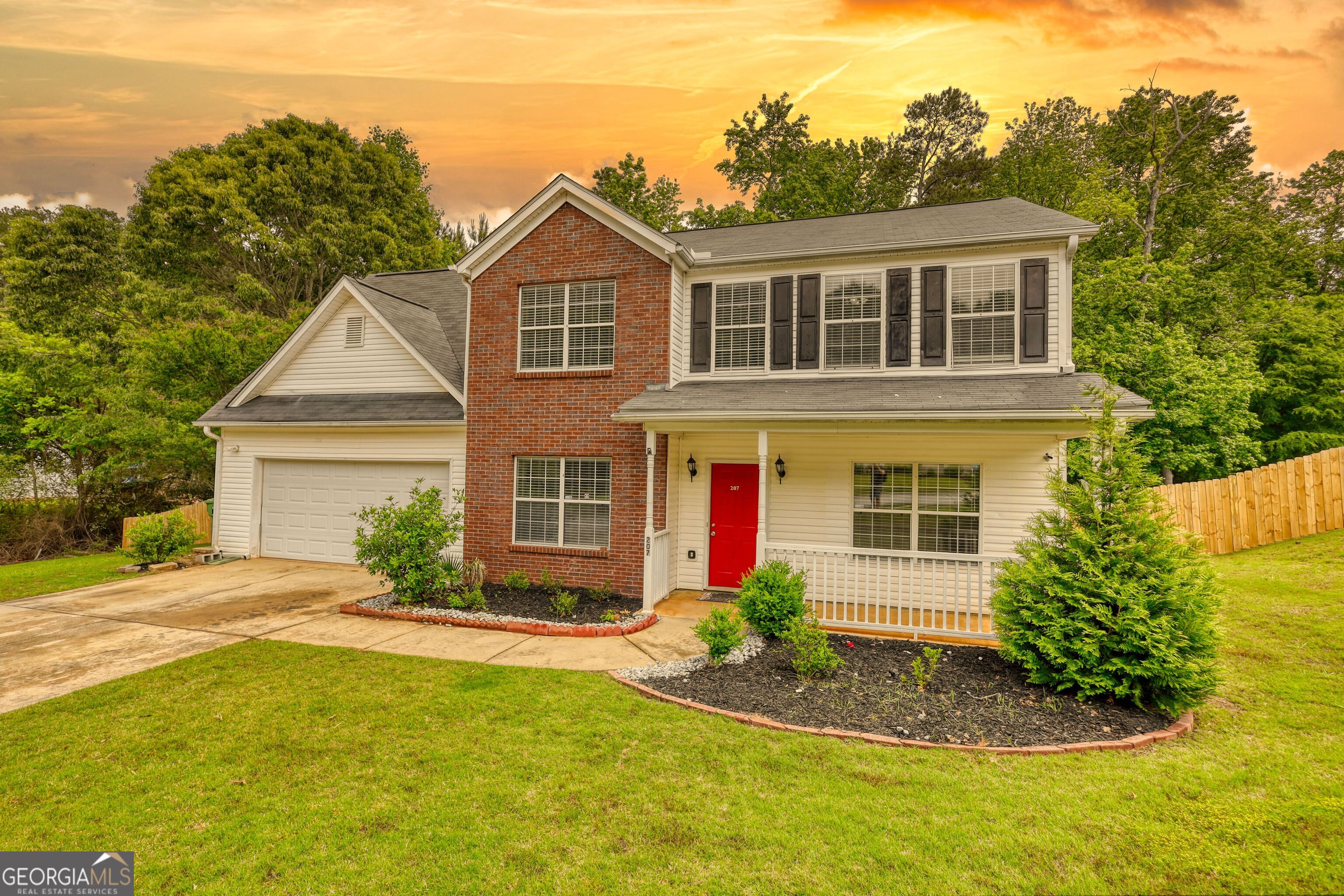 Beautifully renovated home with a chef-designed gourmet kitchen, LVP flooring throughout, and an outdoor oasis is just minutes from downtown Monroe & Loganville! Set on a cul-de-sac in a quiet neighborhood with NO HOA, this spacious 4 bedroom 2.5 bath home boasts quartz countertops, plenty of counter space, a huge walk-in pantry, a private dining room, formal living room (or private office), oversized bedrooms, and lots of storage space! HVAC is only 4 yrs old!! This home is an entertainer's dream with an oversized covered patio overlooking your own private wooded backyard.