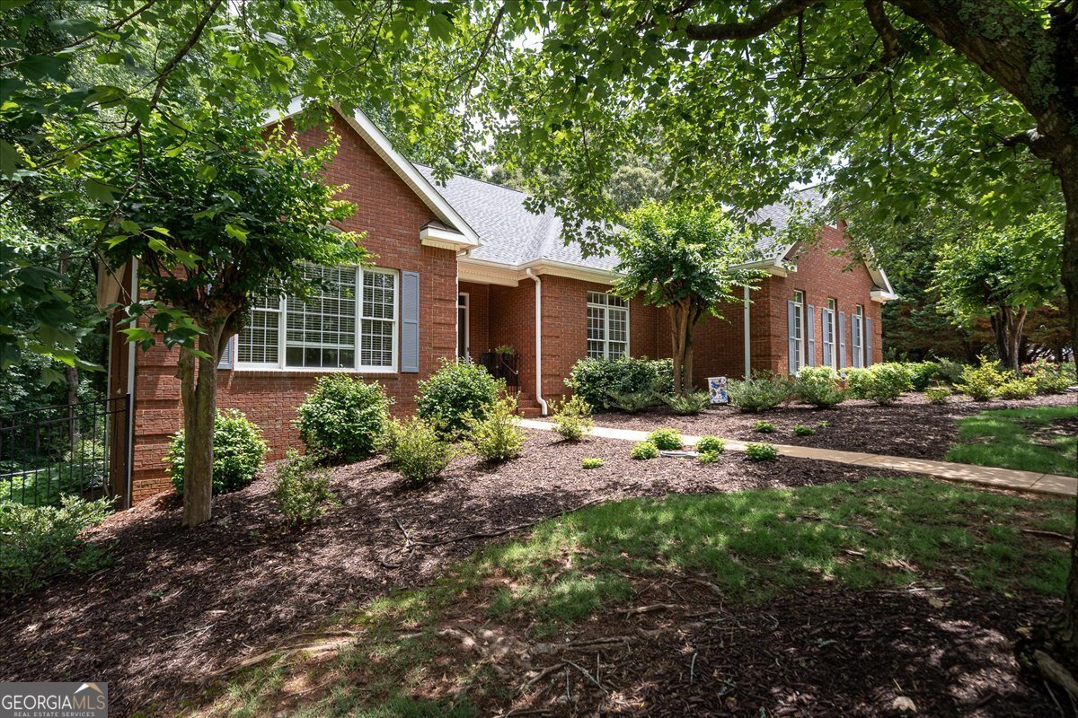 1071 Waterford CT