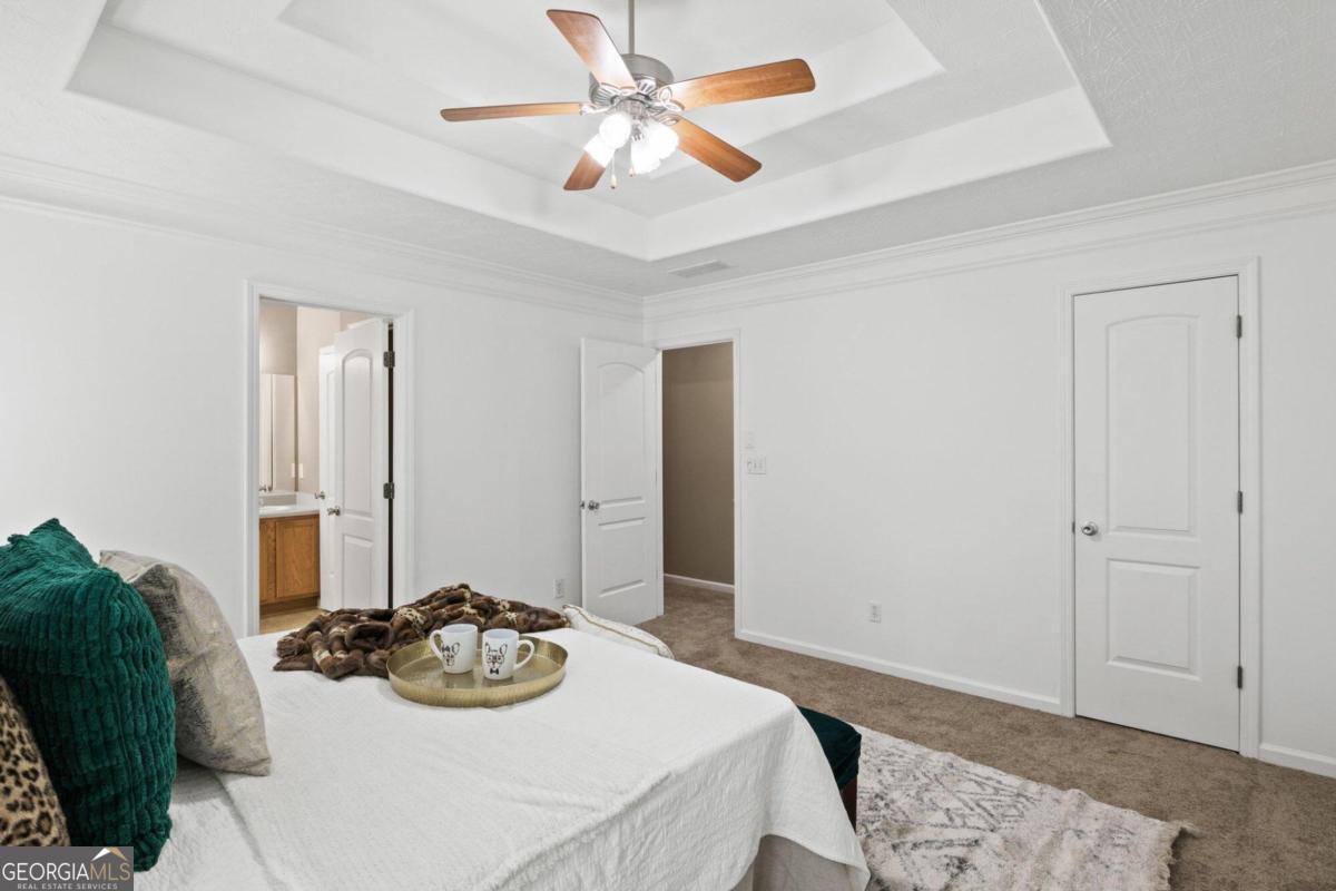 Summit The @ Eagles Landing - Residential