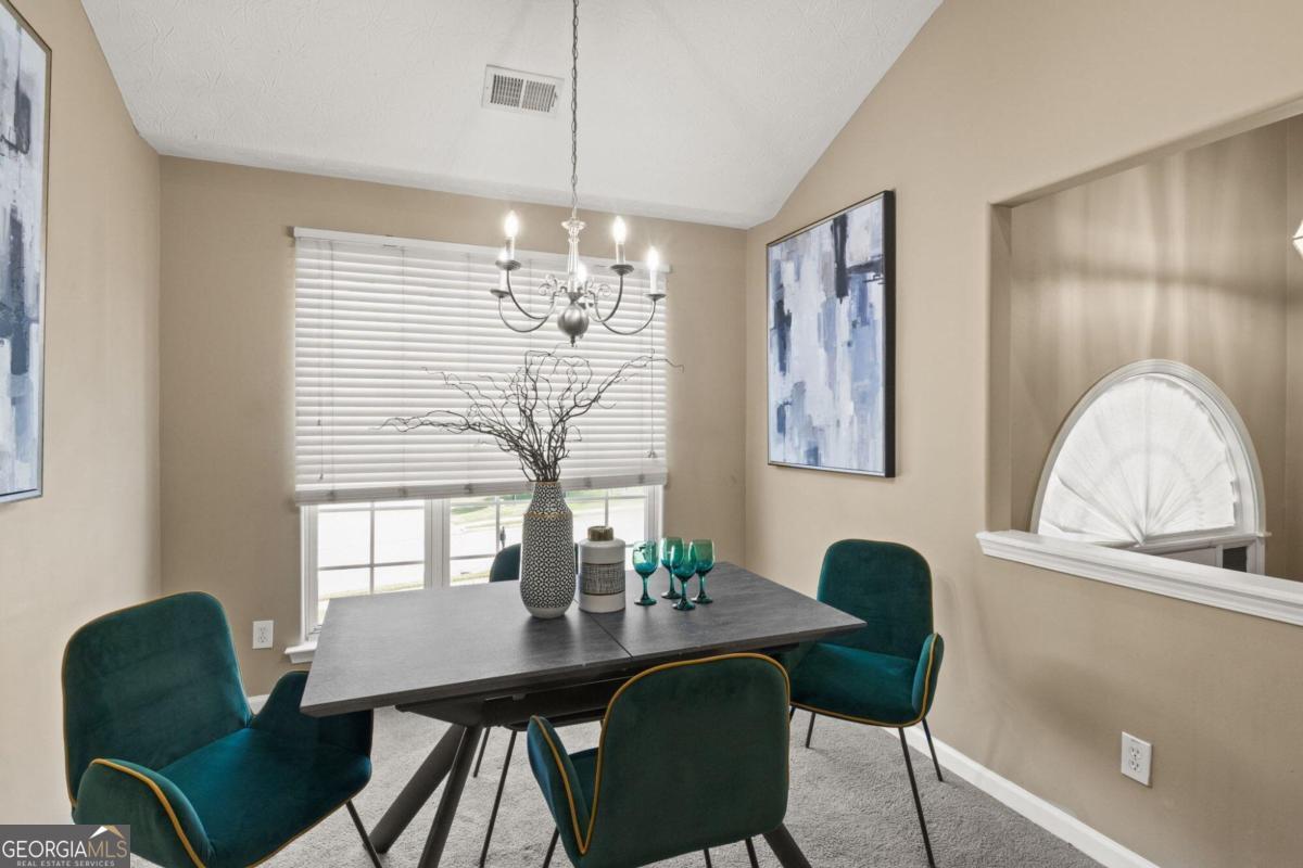 Summit The @ Eagles Landing - Residential
