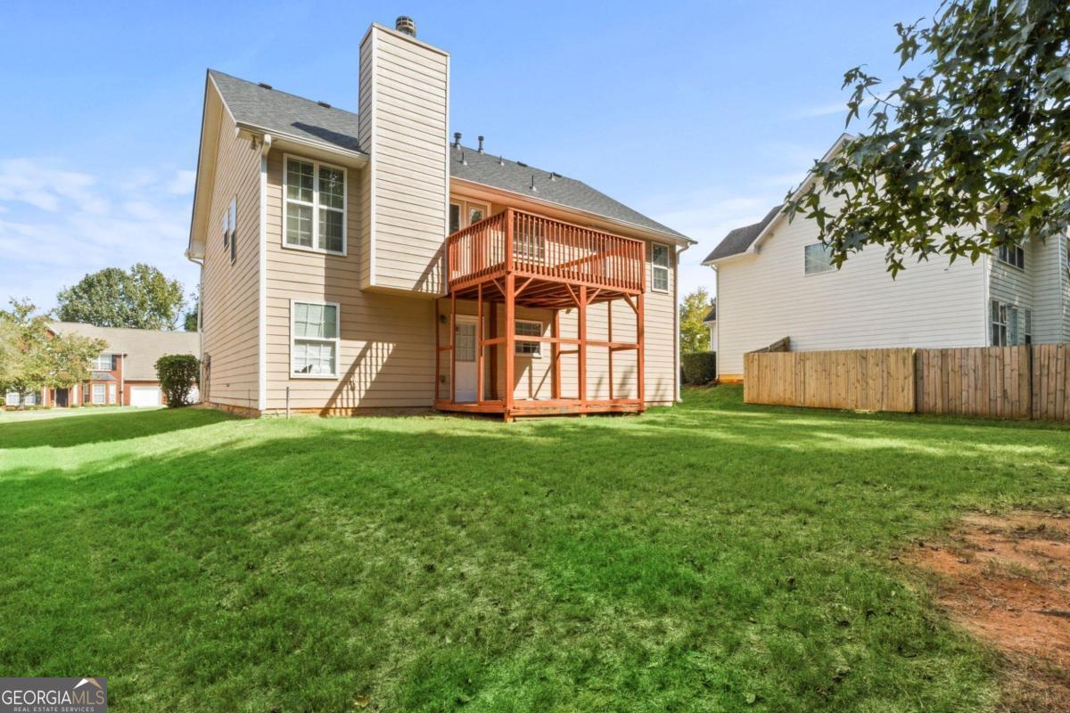 Summit The @ Eagles Landing - Residential