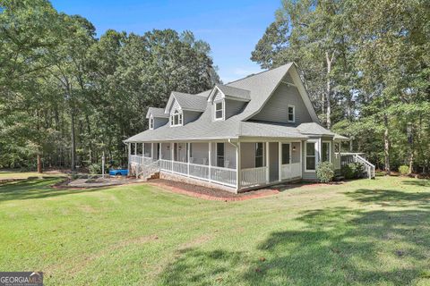 A home in Whitesburg