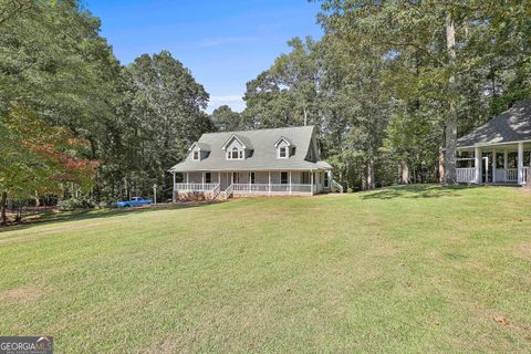 A home in Whitesburg