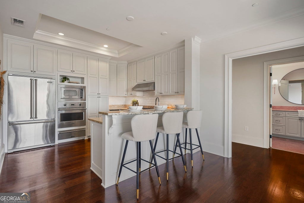 Photo of 2700 Paces Ferry Road SE #203, Atlanta, GA 30339 (MLS # 10835774)
