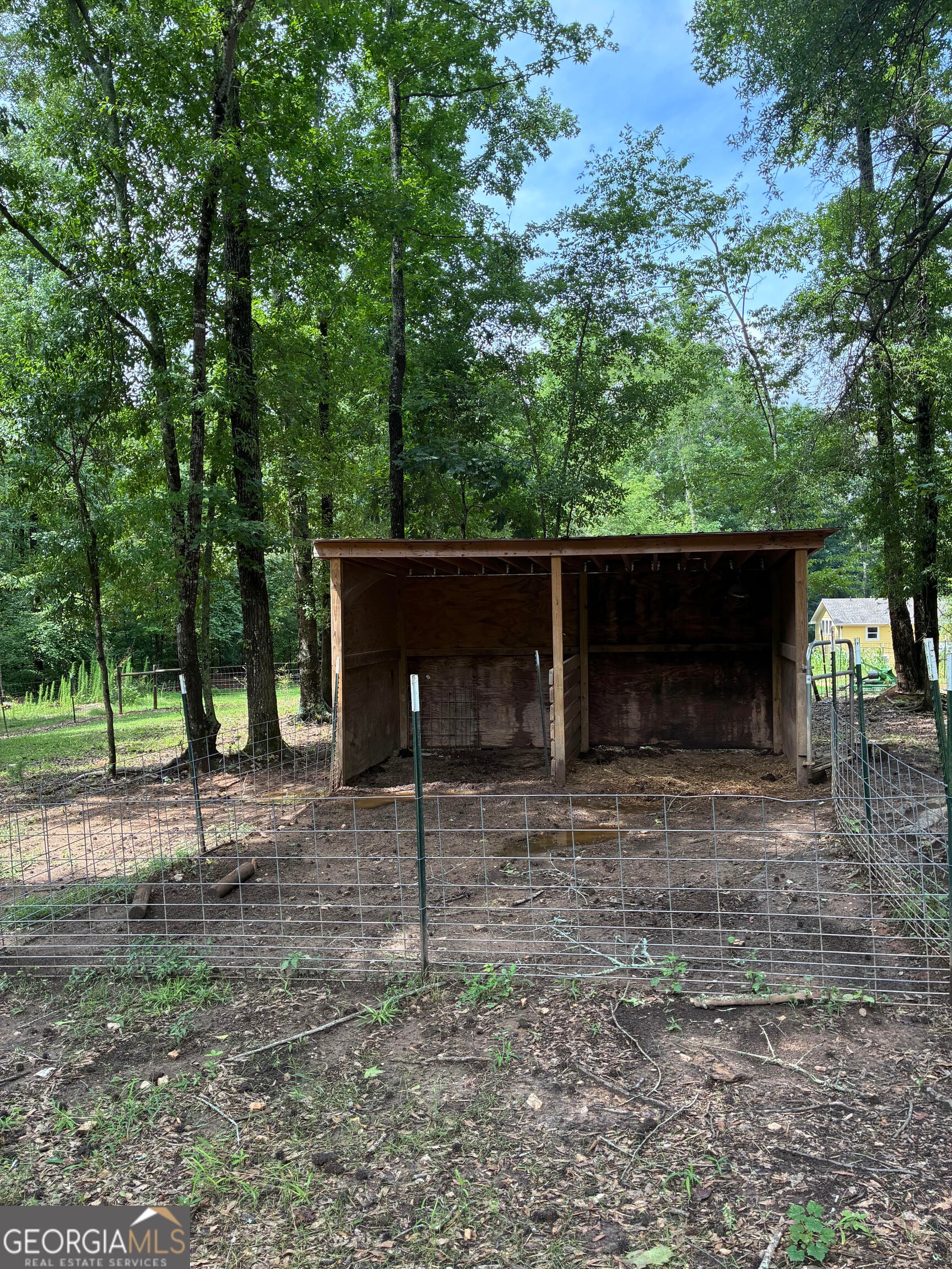1250 Guinn RD