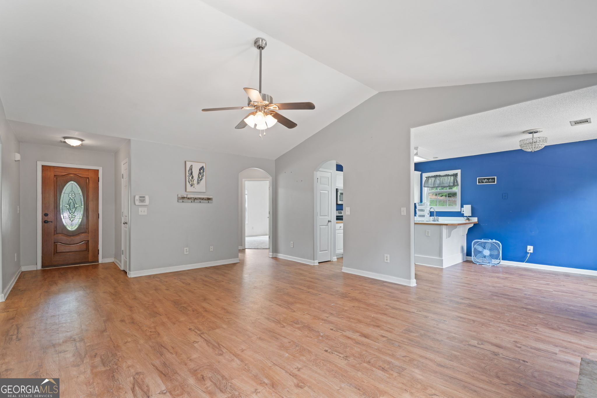 135 Pinewood CIR