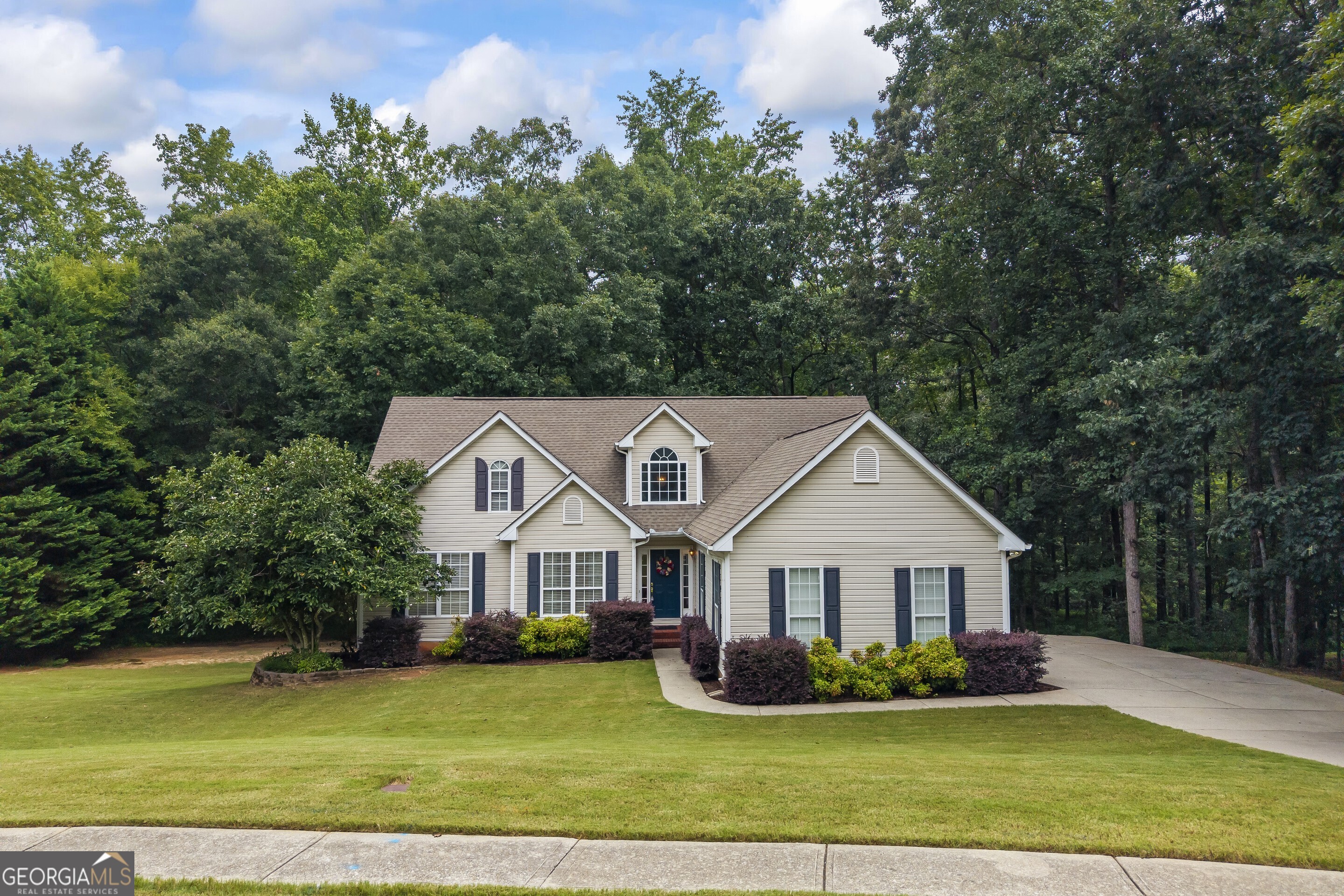 2275 Hamilton Parc LN