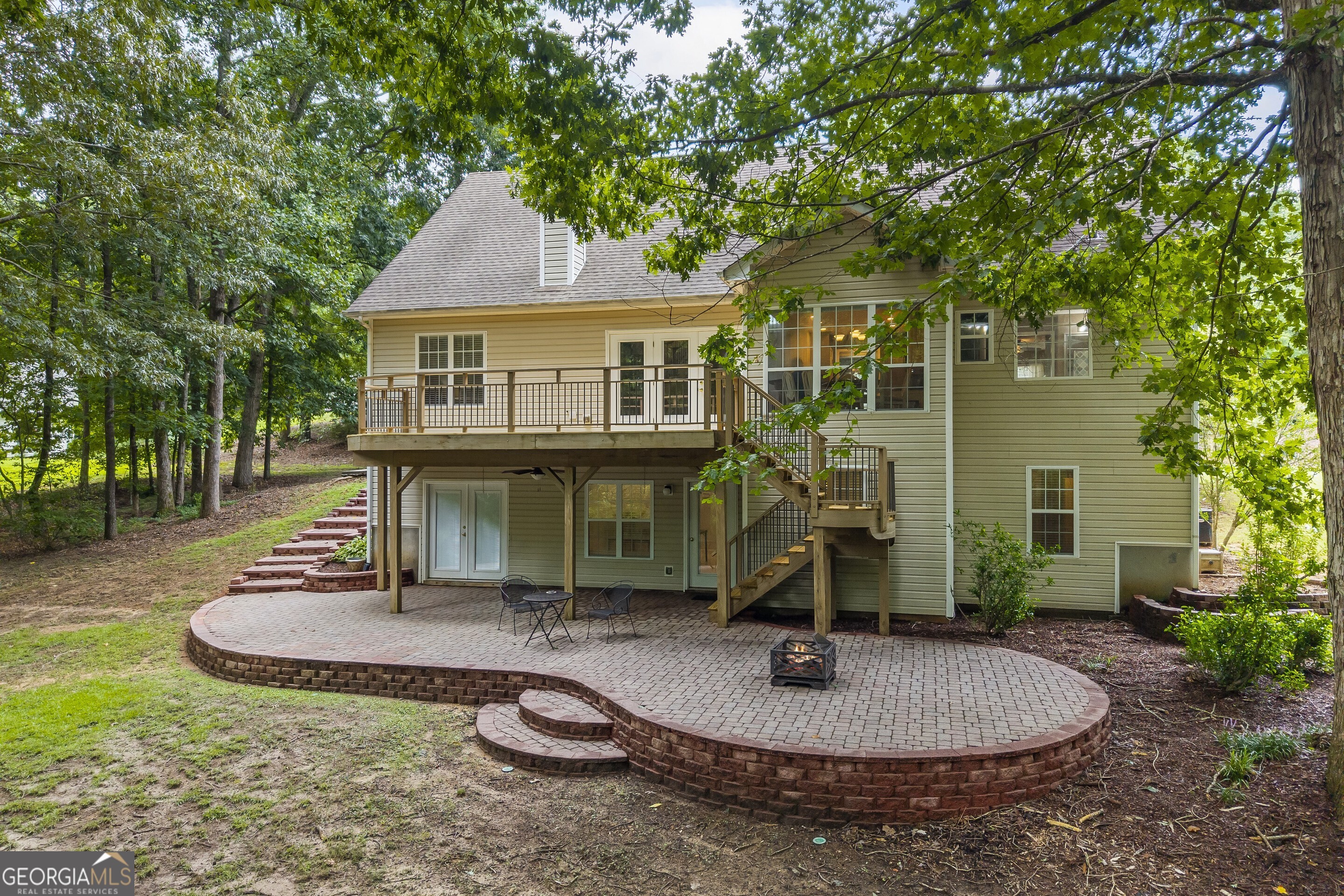 Buford, Georgia 30519, United States, 5 Bedrooms Bedrooms, ,4 BathroomsBathrooms,Residential,Active,179252