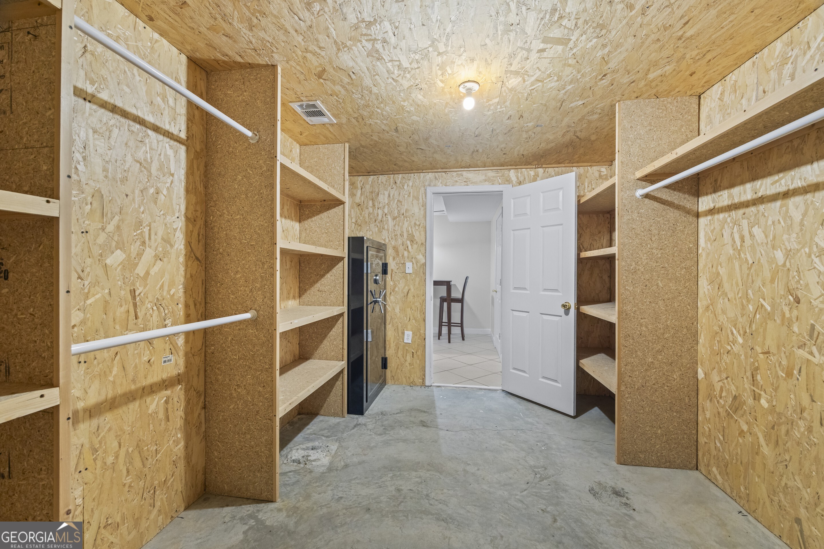 Buford, Georgia 30519, United States, 5 Bedrooms Bedrooms, ,4 BathroomsBathrooms,Residential,Active,179252