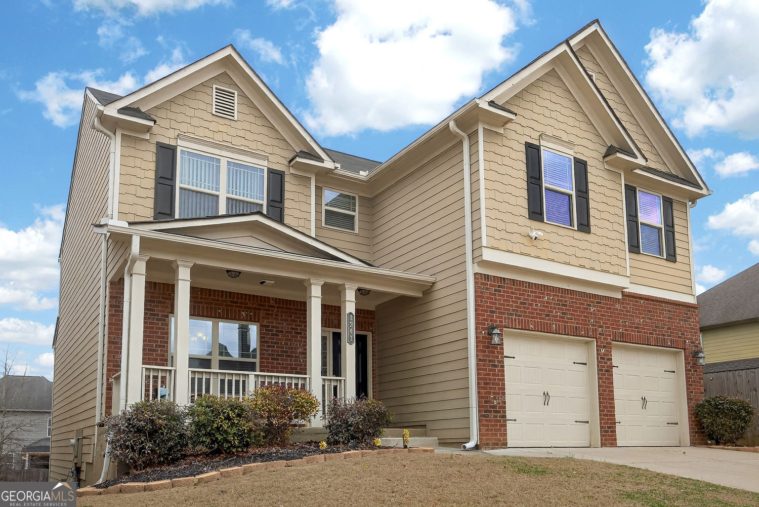 1241 Silvercrest CT