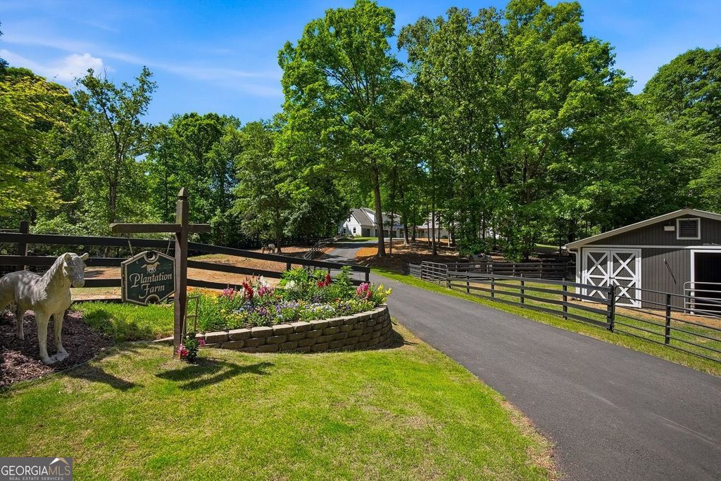 Photo of 7246 Plantation Lane, Cumming, GA 30028 (MLS # 10764809)