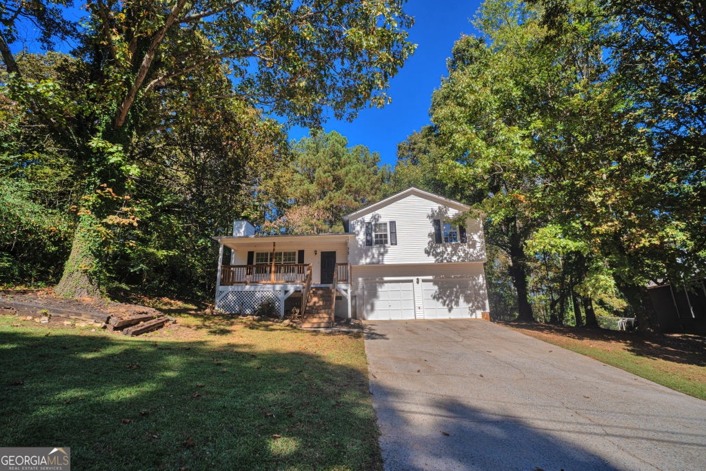 Photo of 75 Davis Mill Drive, Dallas, GA 30157 (MLS # 10877116)
